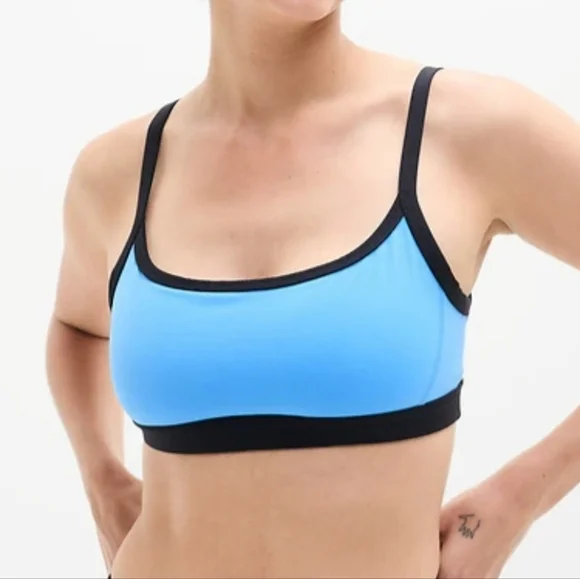 NWT Athleta Square Neck Bra Medium with Cups A - C Sports Bra Cornflower & Black - Picture 2 of 8
